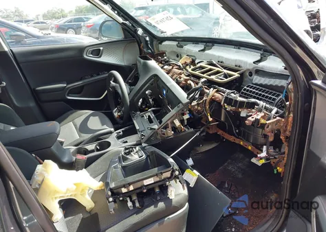 2025 Kia Soul Lx/S из США, поврежденный, VIN KNDJ23AU5S7250345